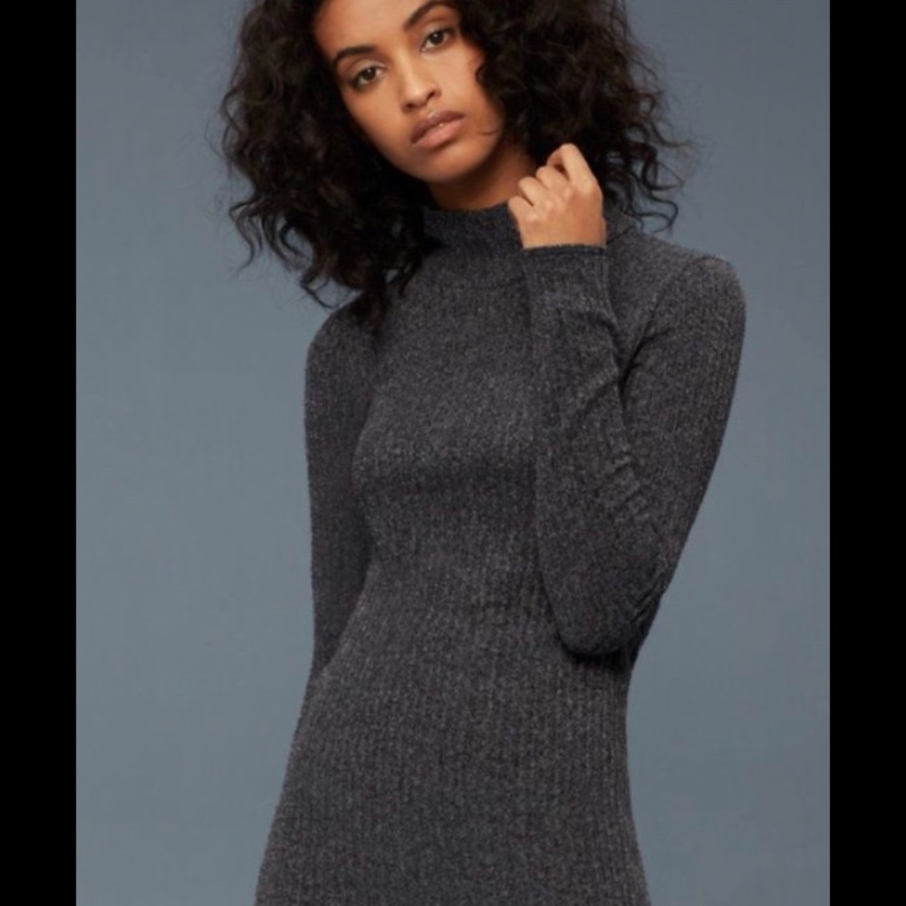 Wilfred Free Green Sweater Dress